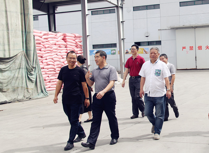 省社副主任、省農(nóng)合聯(lián)執(zhí)委會(huì)副主任張建蒞臨臺(tái)